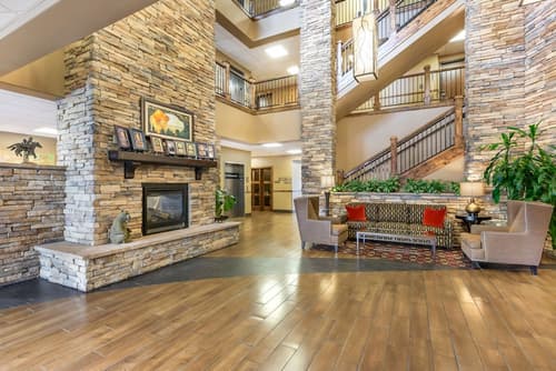 Best Western Premier Ivy Inn & Suites