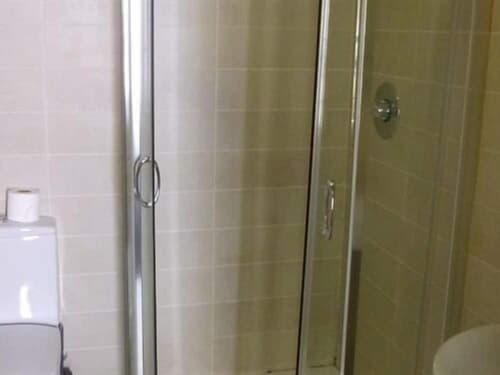 White Lady Hotel, Miscellaneous