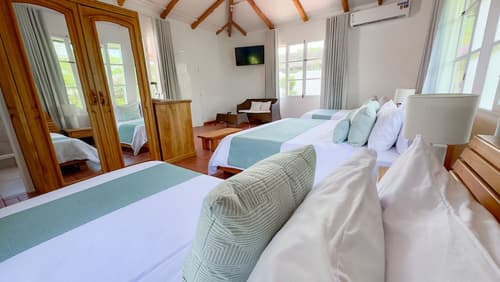 Angermeyer Waterfront Inn