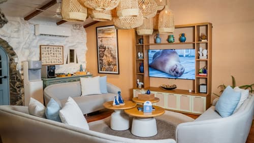 Angermeyer Waterfront Inn