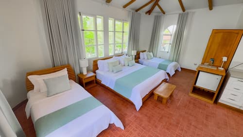 Angermeyer Waterfront Inn