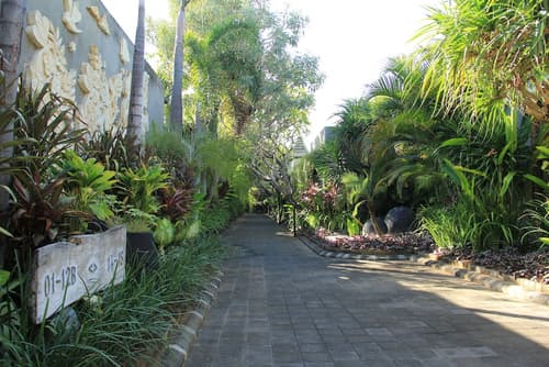 The Wolas Villa & Spa, Garden