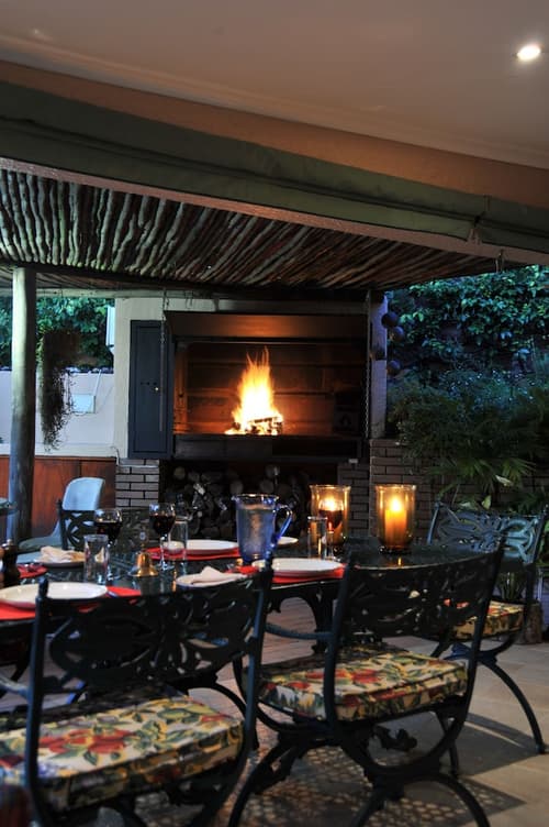 Claires of Sandton, Terrace/patio