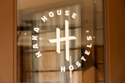 Haka House Hostel – Aoraki Mt Cook, Reception