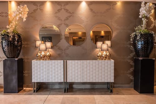 Hotel Kilkenny, Lobby sitting area