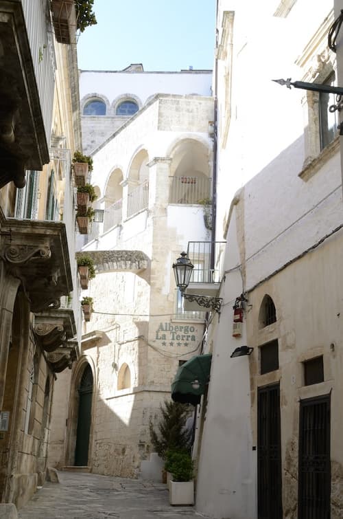 Hotel La Terra, Front of property