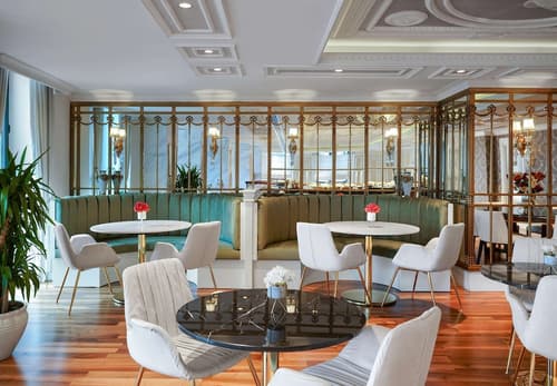 Rixos Pera Istanbul, Lobby