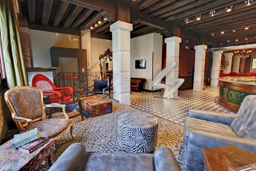 Generator Venice, Lobby