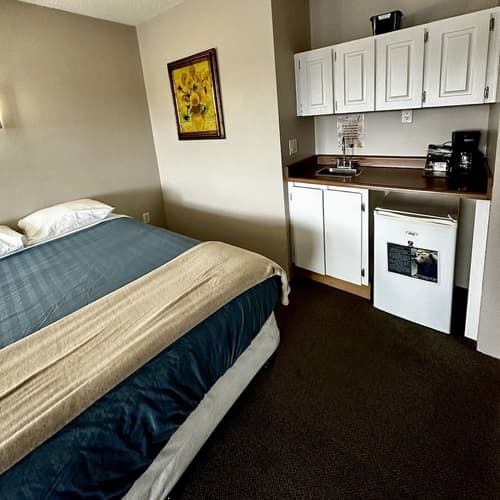 West Coast Motel, Room