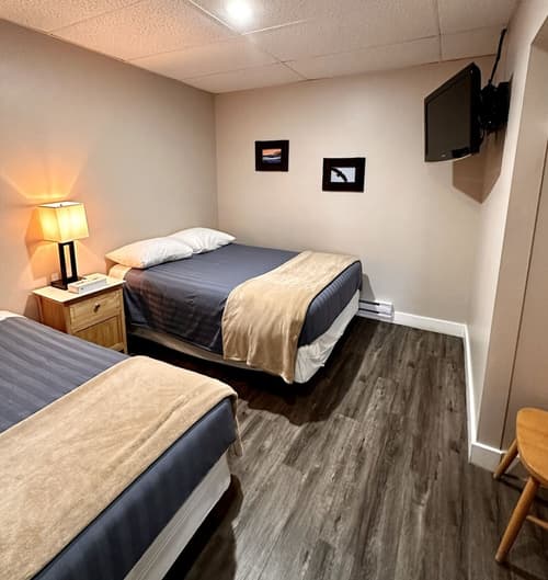 West Coast Motel, Room