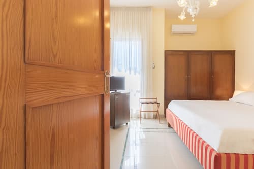 Masseria Sant'Anna, Room