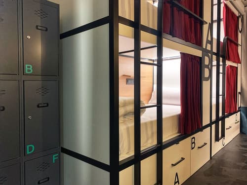 The Central House Madrid Lavapiés - Hostel, Room