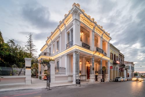 The Bold Type Hotel, Primary image