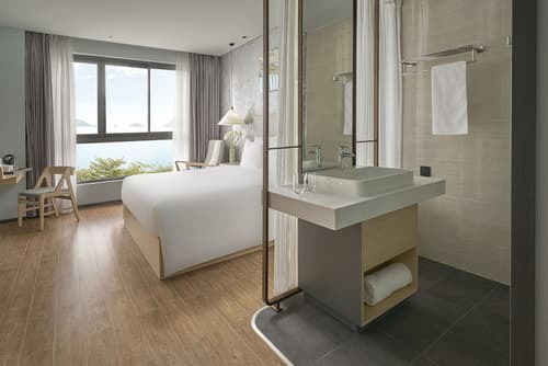 The Secret Con Dao, Room