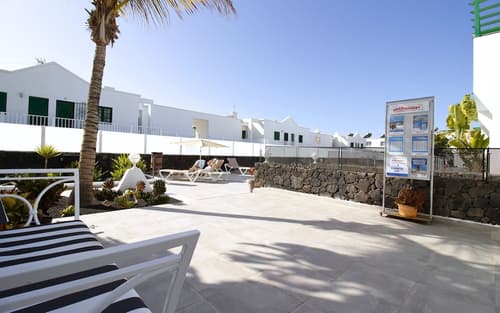 Apartamentos Aloe, Reception