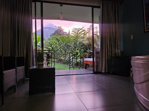 Yellow Tree Suites