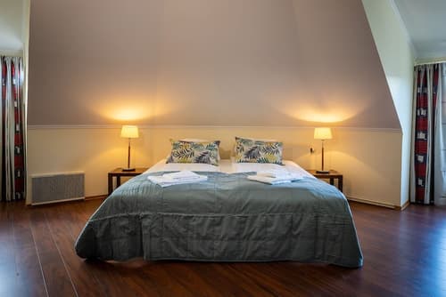 Victoria Hotel, Room