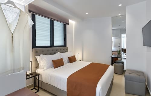 City Lion by Semavi, Room