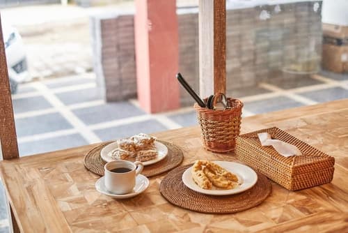 Jimbaran 5 Guesthouse, Breakfast meal