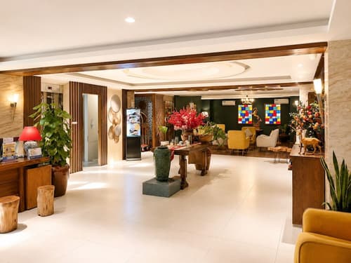 Happy Life Green Hotel