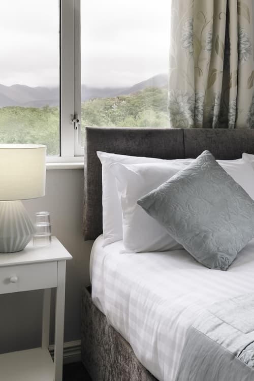 The Climbers Inn, Room