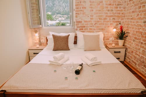 Step to Kotor Bay Guesthouse, Room