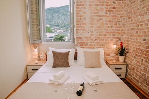 Step to Kotor Bay Guesthouse, Room