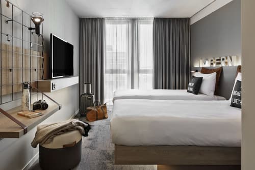 Moxy Bern Expo, Room