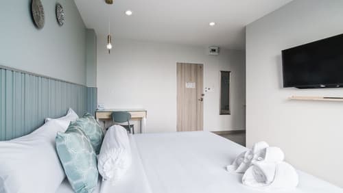 Tree Tara Hotel, Room