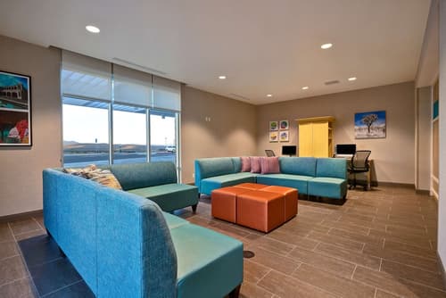 Home2 Suites by Hilton Barstow, Lobby