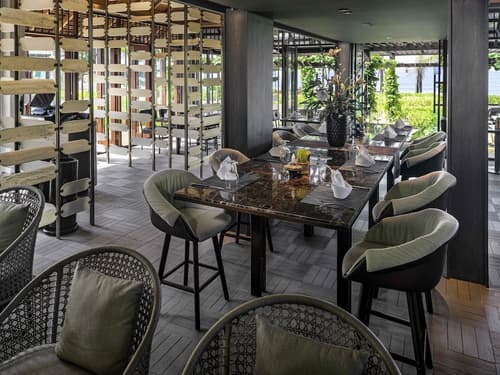 Grand Mercure Khao Lak Bangsak, Restaurant