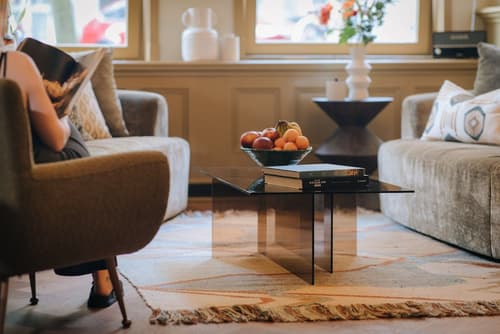 Hotel Omega, Lobby sitting area