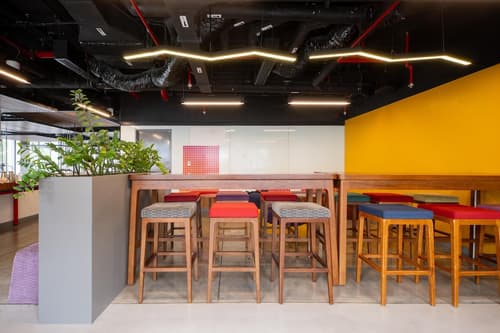 Wink Saigon Centre, Unscripted by Hyatt - 24 Hours stay