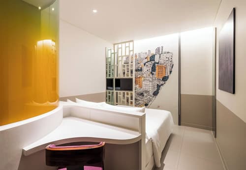 Wink Saigon Centre, Unscripted by Hyatt - 24 Hours stay