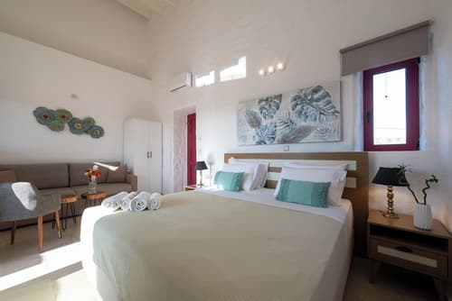 Abeloessa Methonian Hospitality