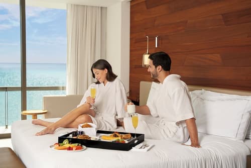 Hilton Cancun, an All-Inclusive Resort, Room