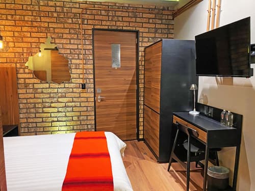 Cadillac Hotel Boutique