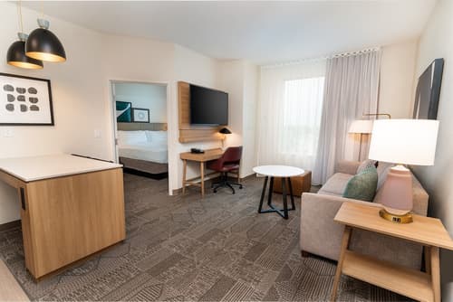 Staybridge Suites Nashville - Vanderbilt Area by IHG, Room