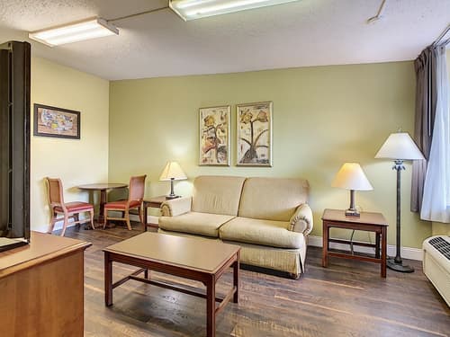 Stayable Orlando, Room