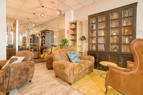 La Maison Hotel Mulhouse, Lobby sitting area