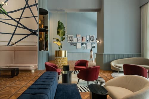 Ami Suites, Lobby sitting area