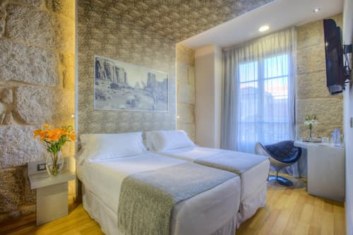 NH Ourense, Primary image