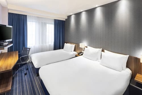 Holiday Inn Express Amsterdam - South by IHG, Room