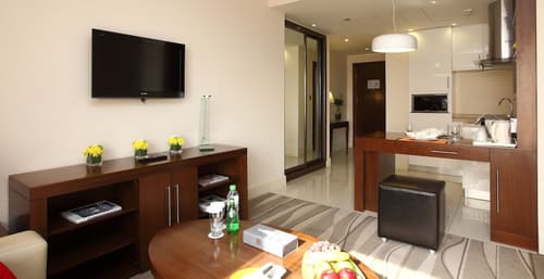 Novotel Suites Riyadh Olaya, Room