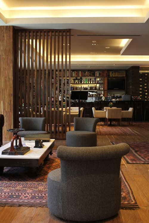 Hotel Estelar Parque De La 93, Bar (on property)