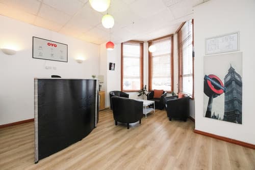 Arinza Hotel, London Ilford, Reception