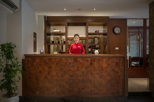 Hanoi E Central Hotel, Reception