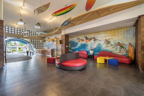 Bliss Surfer Hotel Legian