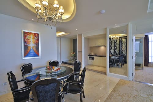 Brilliant Hotel, Private kitchen