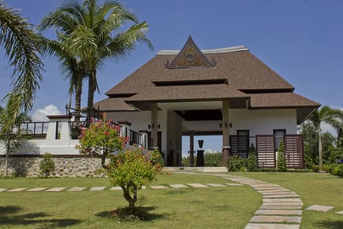 Leelawadee Garden Resort, Interior entrance